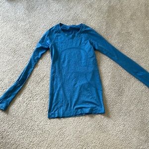 Lululemon long sleeve swiftly tech shirt